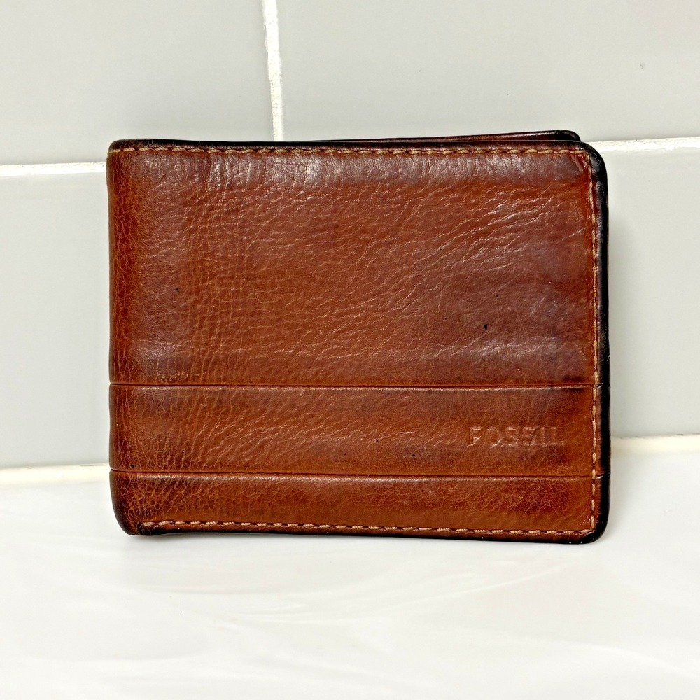 FOSSIL Lufkin Dark Brown Leather Bifold Traveler Men's Wallet